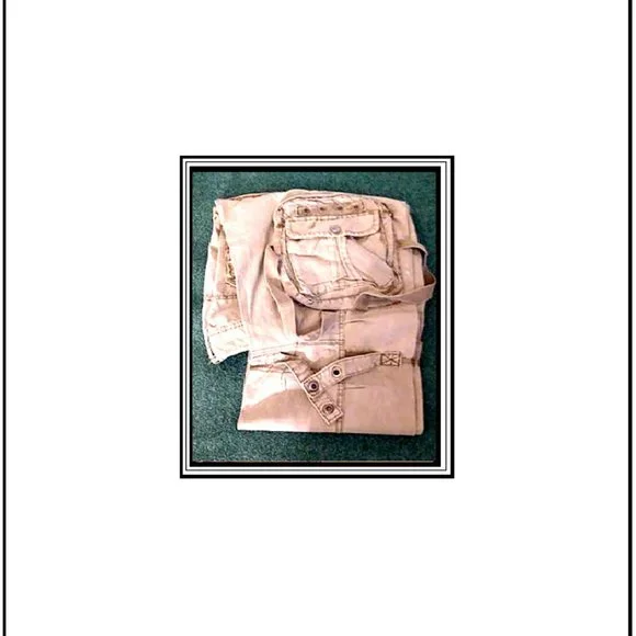 Rare & Unique Very Fashionable Safari Cargo Expedition 100% Cotton Khaki Pants